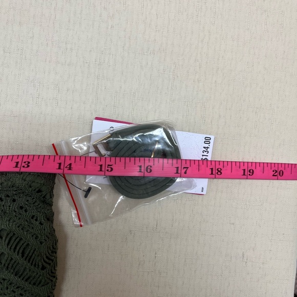 NWT Vince Camuto size 8 safari green crochet swimsuit - Picture 5 of 11